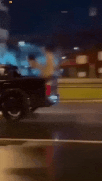 GIF_20251005_100222_464.gif